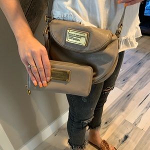 Marc Jacobs Handbag w/ matching Wallet